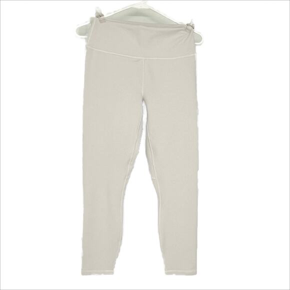 Fabletics Define High Waisted PowerHold 7/8 Legging in Soft Grey Medium - Picture 1 of 6